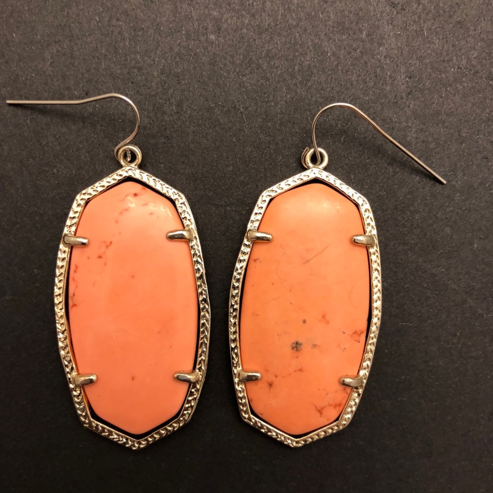 Kendra Scott Danielle earrings